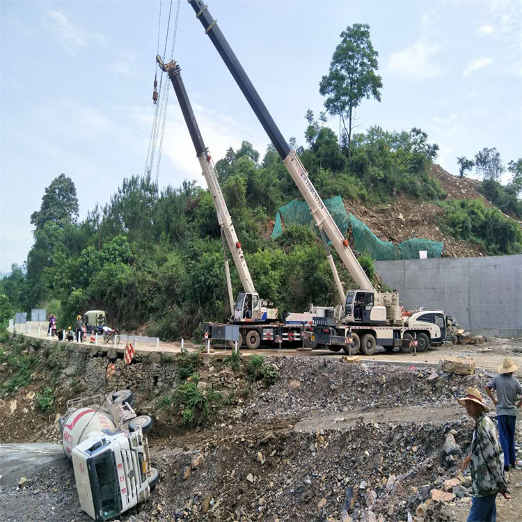 西藏西藏24小时应急道路救援吊装吊装现场实拍